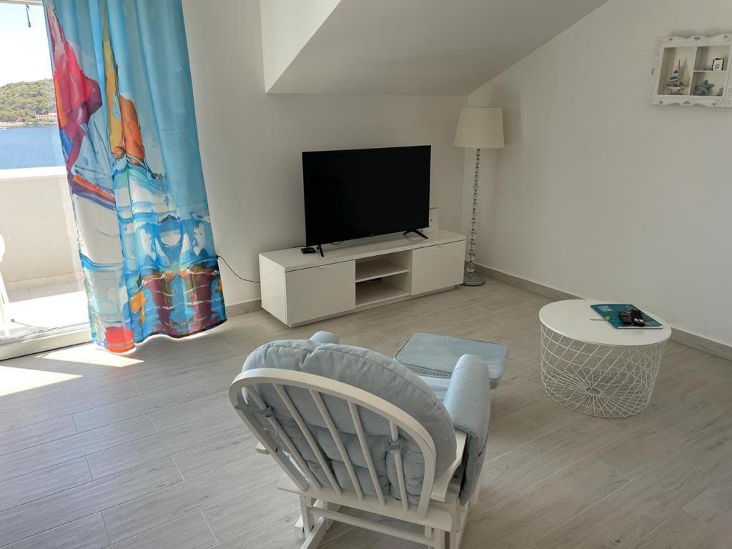 Apartments Losinj Sunset Mali Losinj Exterior photo